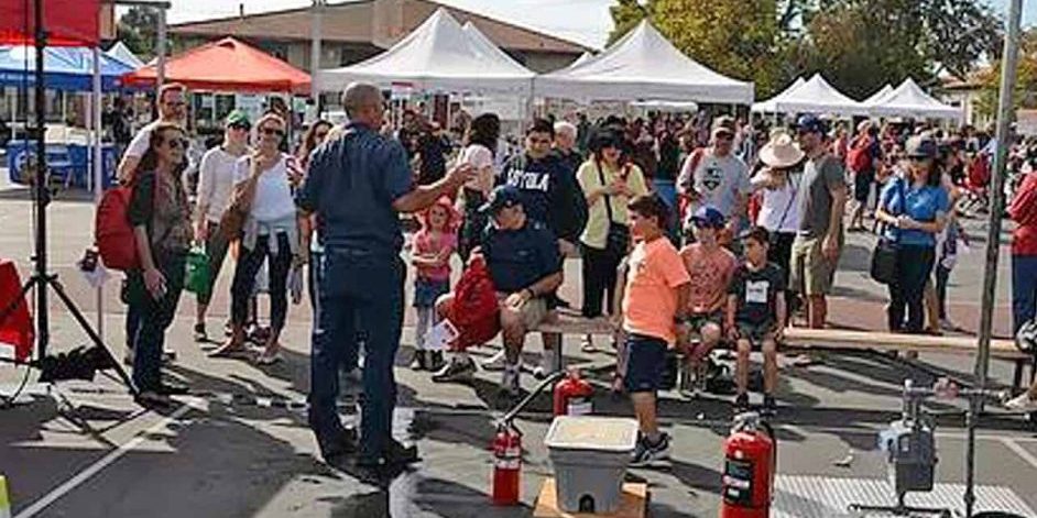 Fire extinguisher training at the 2018 Safety & Preparedness Fair