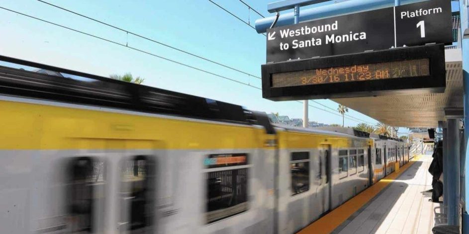 la-me-santa-monica-expo-line-20160420
